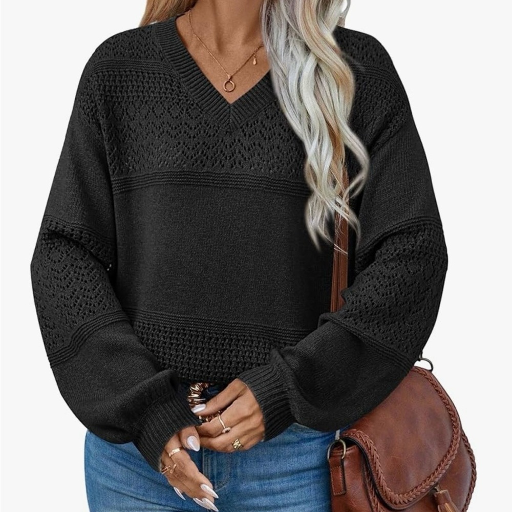 ATHMILE Oversized Long Sleeve V Neck Crochet Sweater - new with tags.